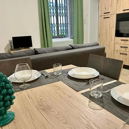 Kibilu - Via Valtellina - Quartiere Isola - Stazione Garibaldi - Monumentale - Vicinanze Brera Appartement